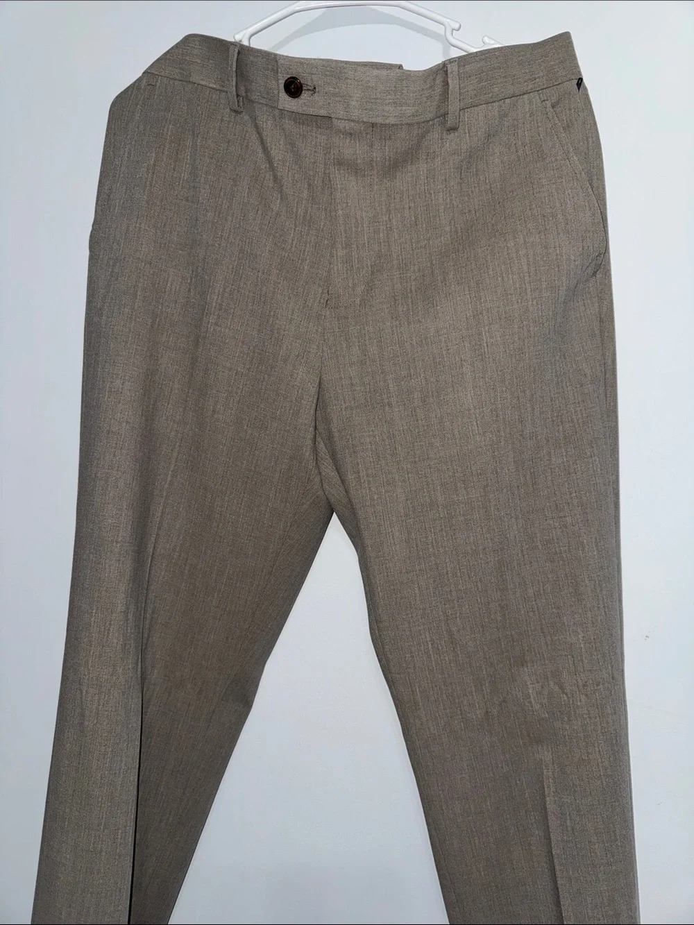 7 Diamonds tailored flat